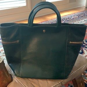 Dark green leather magnet close bucket bag